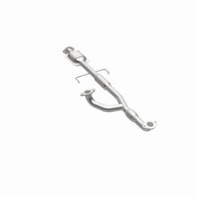 Load image into Gallery viewer, MagnaFlow Conv DF 00-03 Galant 3L rr OEM - Additional View 10