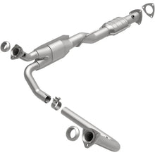 Load image into Gallery viewer, MagnaFlow Conv DF 00-04 Astro 4.3L - Side View