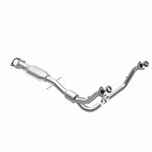 Load image into Gallery viewer, MagnaFlow Conv DF 00-04 Chevy S10 Pickup 4.3L 2WD A/T / 00-04 GMC Sonoma 4.3L 2WD A/T - Side View