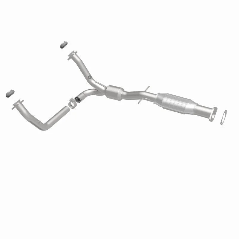 MagnaFlow Conv DF 00-04 Chevy S10 Pickup 4.3L 2WD A/T / 00-04 GMC Sonoma 4.3L 2WD A/T - Back View