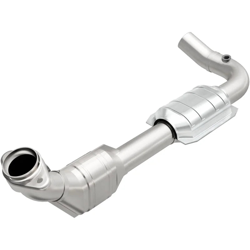 MagnaFlow Conv DF 00-04 Ford E150 4.6L Driver Side - Main Product View