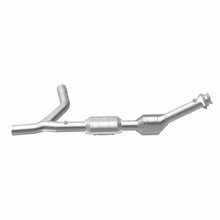 Load image into Gallery viewer, MagnaFlow Conv DF 00-04 Ford E150 4.6L Passenger Side - Additional View 13