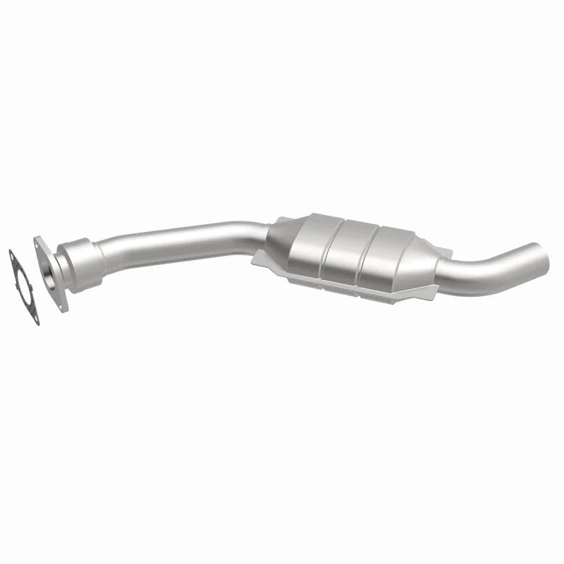 MagnaFlow Conv DF 00-04 Ford Taurus 3.0L - Back View