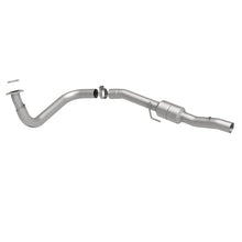 Load image into Gallery viewer, MagnaFlow Conv DF 00-06 Chevy/GMC D/S OEM - Additional View 7