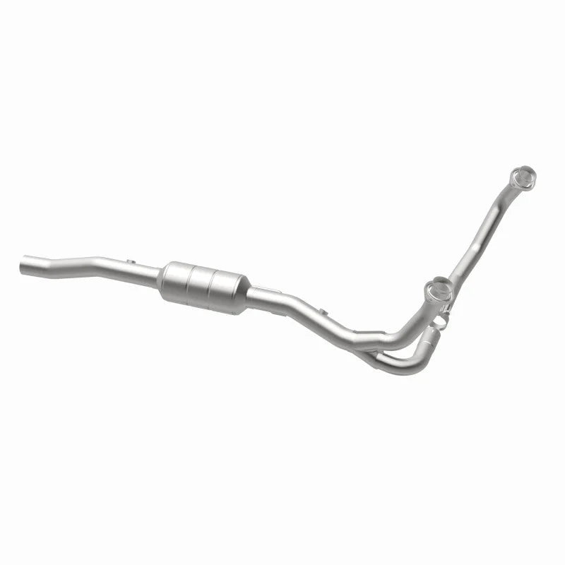 MagnaFlow Conv DF 00 Dodge Durango 5.2/5.9L - Installation View
