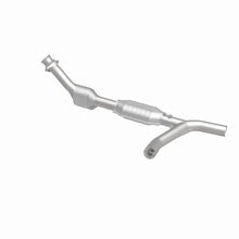 Load image into Gallery viewer, MagnaFlow Conv DF 01-03 Ford E150 4.2L P/S - Additional View 14