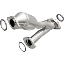 Load image into Gallery viewer, MagnaFlow Conv DF 01-03 Highlander 3L rr OEM - Main Product View