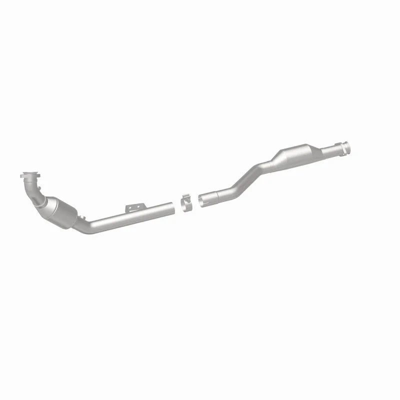 MagnaFlow Conv DF 01-03 Mercedes S500 Driver Side CA - Back View