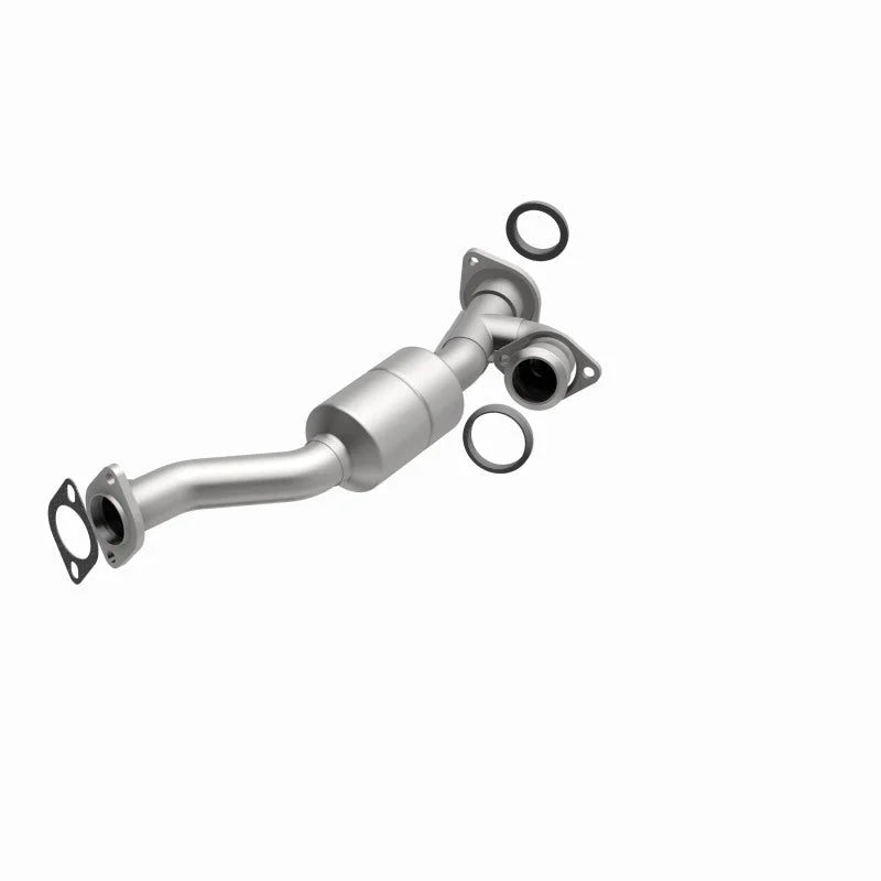 MagnaFlow Conv DF 01-03 Montero 3L Passenger Side Front OEM - Back View