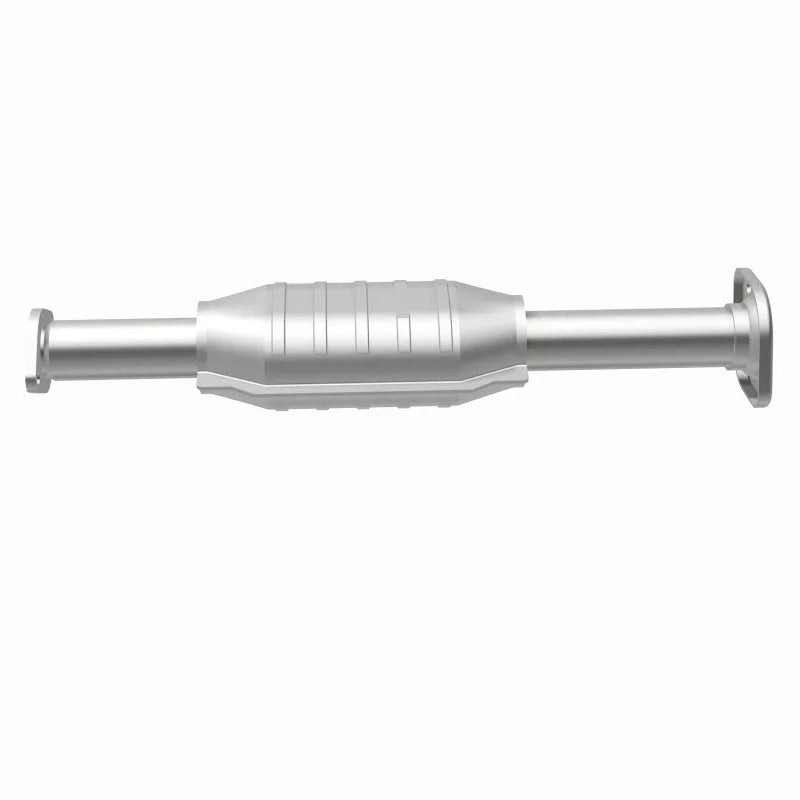 MagnaFlow Conv DF 01-03 Montero Sport rr OEM - Side View