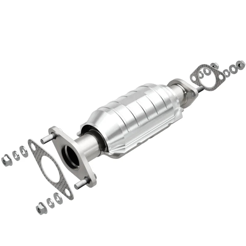 MagnaFlow Conv DF 01-03 Rio 1.5/1.6 Rear - Side View