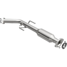 Load image into Gallery viewer, MagnaFlow Conv DF 01-03 Toyota Sienna 3.0L re - Side View