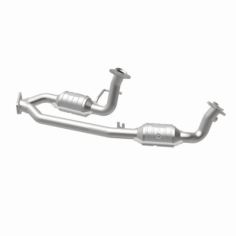 MagnaFlow Conv DF 01-03 Windstar 3.8 OEM - Installation View