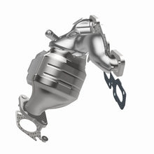 Load image into Gallery viewer, MagnaFlow Conv DF 01-04 Escape 3 rr mani OEM - Installation View