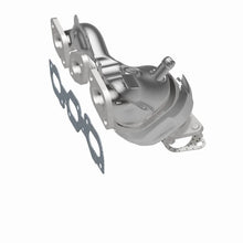 Load image into Gallery viewer, MagnaFlow Conv DF 01-04 Escape 3.0 rear manif - Side View