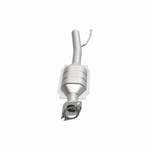 Load image into Gallery viewer, MagnaFlow Conv DF 01-04 Escape 3.0L OEM - Additional View 11