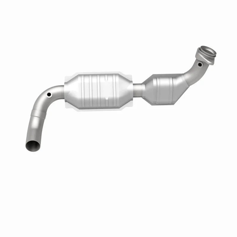 MagnaFlow Conv DF 01-04 Ford F-150 Pickup 5.4L 4WD 4R100 Trans D/S (49 State) - Installation View