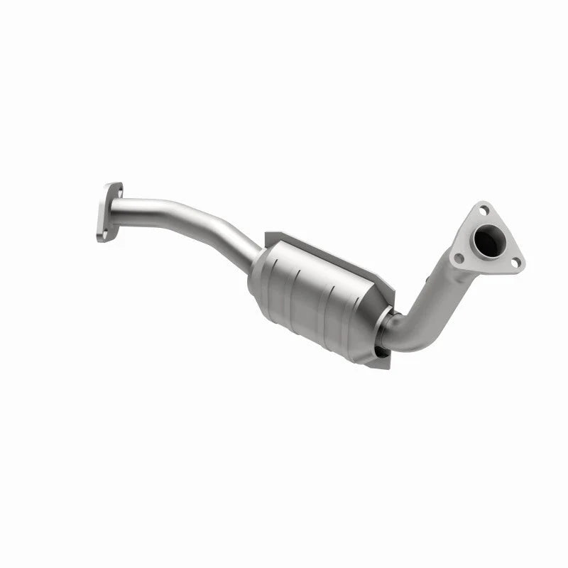 MagnaFlow Conv DF 01-04 Frontier Passenger Side Rear 3.3L - Installation View