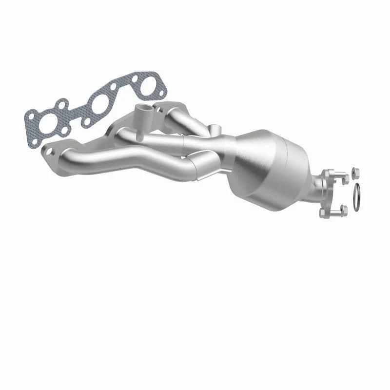 MagnaFlow Conv DF 01-04 Nissan Frontier Driver Side Manifold - Installation View
