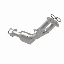 Load image into Gallery viewer, MagnaFlow Conv DF 01-04 Tacoma 2.7L front 49S - Additional View 6