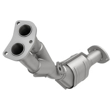 Load image into Gallery viewer, MagnaFlow Conv DF 01-04 Toyota Tacoma Front 2.7L - Main Product View