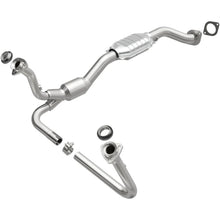 Load image into Gallery viewer, MagnaFlow Conv DF 01-05 Chevy Blazer 4.3L 4WD - Main Product View