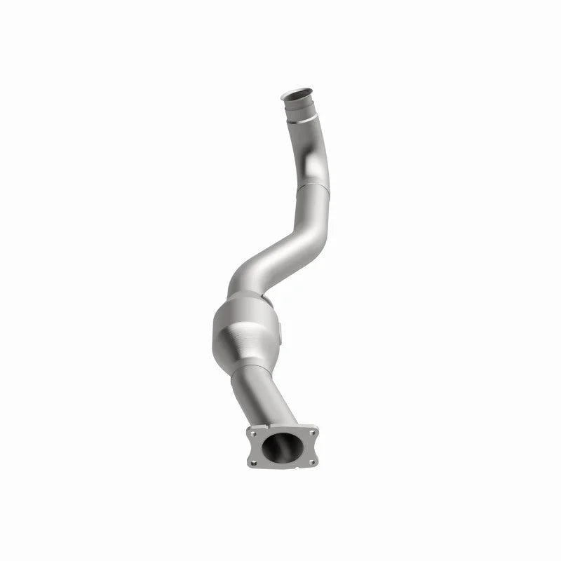 MagnaFlow Conv. DF 01-05 GM Silv/Sierra 6.6L - Back View