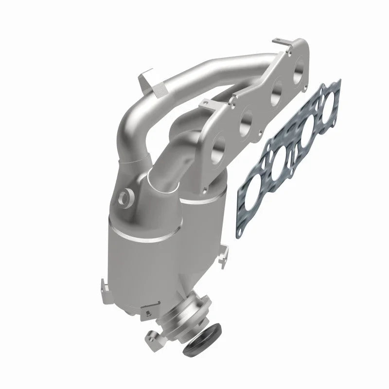 MagnaFlow Conv DF 01-06 Toyota Highlander 2.4L - Back View