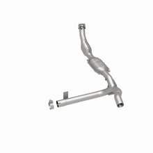 Load image into Gallery viewer, MagnaFlow Conv DF 01 Ford F150 5.4L - Back View