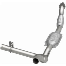 Load image into Gallery viewer, MagnaFlow Conv DF 01 Ford Trucks 4.6L - Back View