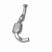 Load image into Gallery viewer, MagnaFlow Conv DF 01 Ford Trucks 4.6L - Back View
