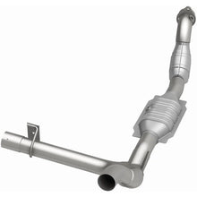 Load image into Gallery viewer, MagnaFlow Conv DF 01 Ford Trucks 4.6L - Back View
