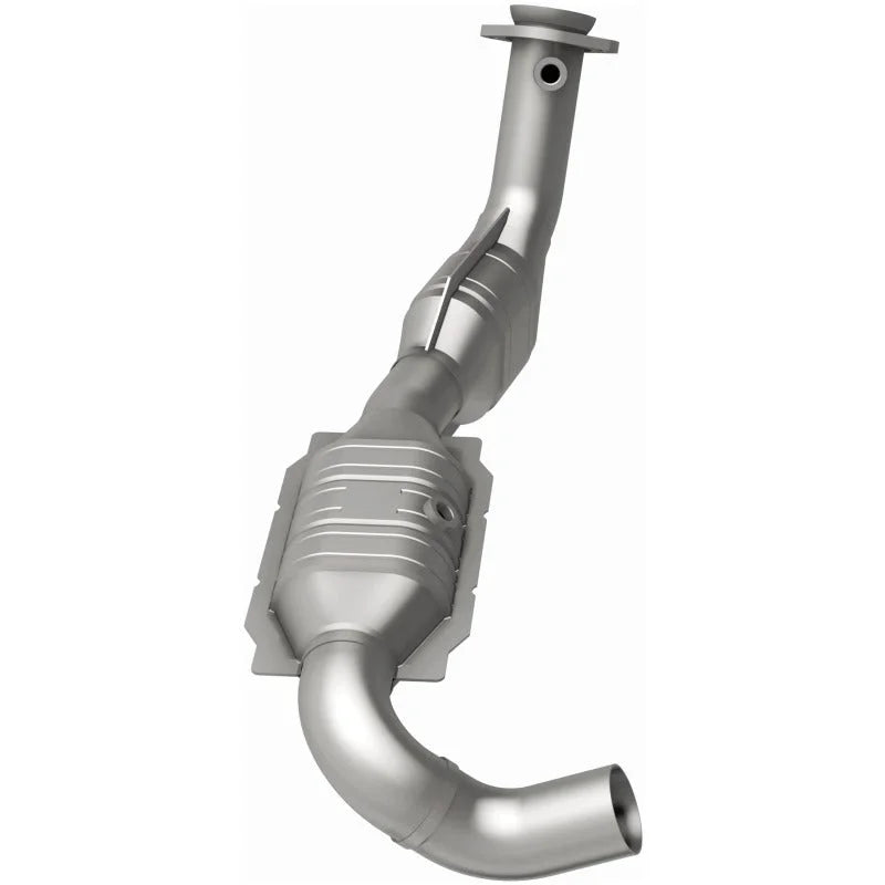 MagnaFlow Conv DF 01 Ford Trucks 4.6L - Back View