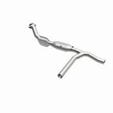Load image into Gallery viewer, MagnaFlow Conv DF 01 Ford Trucks 4.6L - Back View
