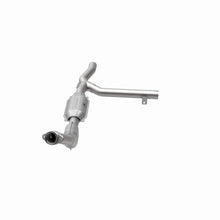 Load image into Gallery viewer, MagnaFlow Conv DF 01 Ford Trucks 4.6L - Additional View 10