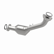 Load image into Gallery viewer, MagnaFlow Conv DF 01 Toyota Tacoma 2.4L Fron - Back View