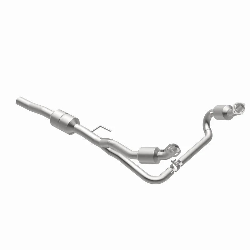 MagnaFlow Conv DF 02-03 Dodge Durango - Installation View