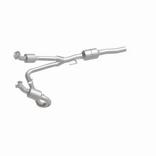 Load image into Gallery viewer, MagnaFlow Conv DF 02-03 Dodge Durango - Additional View 12