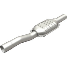 Load image into Gallery viewer, MagnaFlow Conv DF 02-04 Jeep GC 4.0L Rear - Main Product View