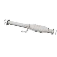 Load image into Gallery viewer, MagnaFlow Conv DF 02-04 Tacoma Rear 3.4L - Additional View 10