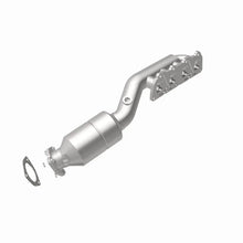 Load image into Gallery viewer, MagnaFlow Conv DF 02-04 VW Passat 4.0L - Additional View 11