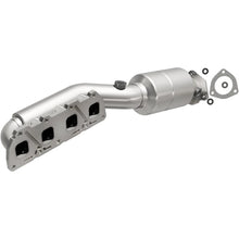 Load image into Gallery viewer, MagnaFlow Conv DF 02-04 VW Passat 4.0L - Main Product View