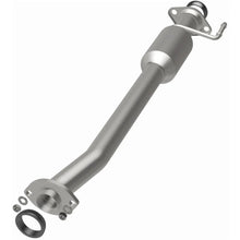 Load image into Gallery viewer, MagnaFlow Conv DF 02-05 Grand Vitara 2.5L - Back View