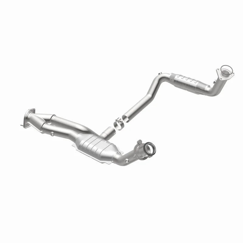 MagnaFlow Conv DF 02-06 Cadillac Escalade / 02-06 Chevy Avalanche 5.3L Dual Conv Y-Pipe Assembly 2WD - Additional View 6