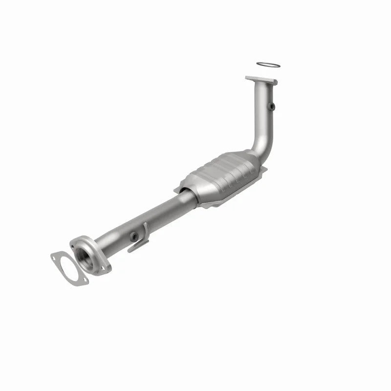 MagnaFlow Conv DF 02-06 Cadillac Escalade / 02-06 GM Yukon (Inc Denali)  6.0L P/S - Back View