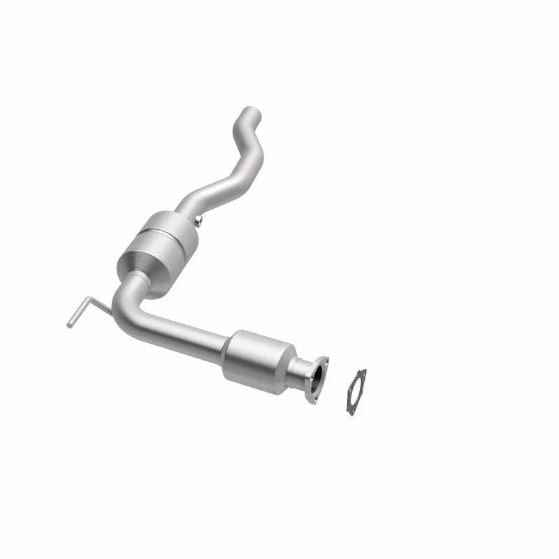 MagnaFlow Conv DF 02 Volkswagen Eurovan 2.8L - Installation View