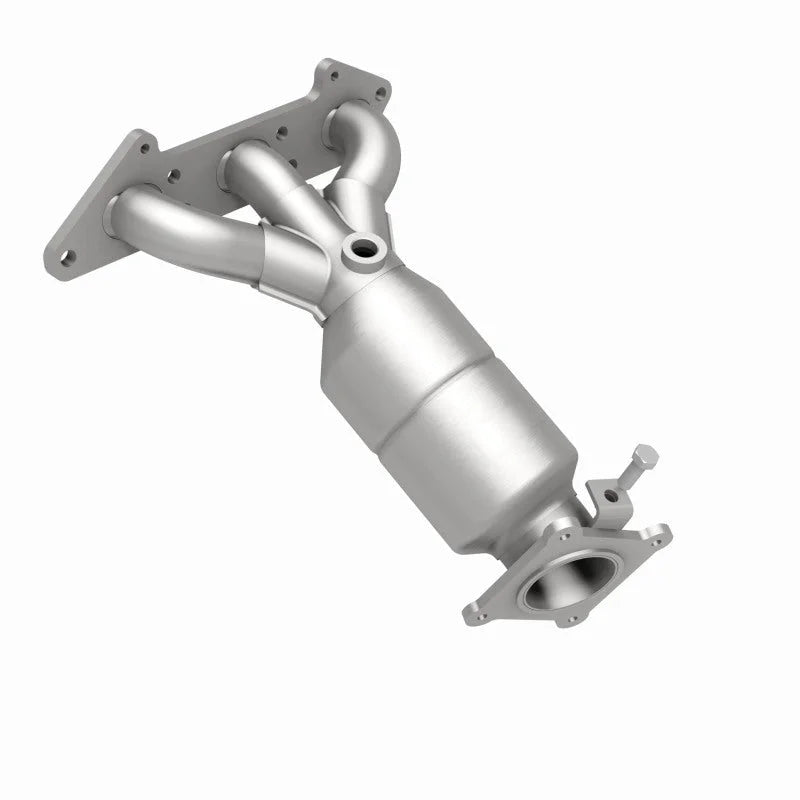MagnaFlow Conv DF 02 Volvo S80 2.9L - Back View
