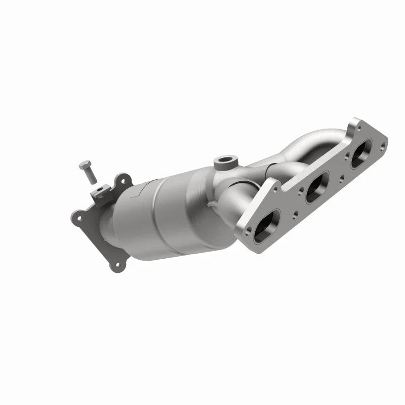 MagnaFlow Conv DF 02 Volvo S80 2.9L - Back View