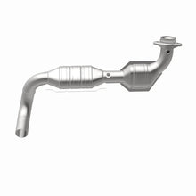 Load image into Gallery viewer, MagnaFlow Conv DF 03-04 Ford Expedition 5.4L V8 Driver Side - Additional View 9