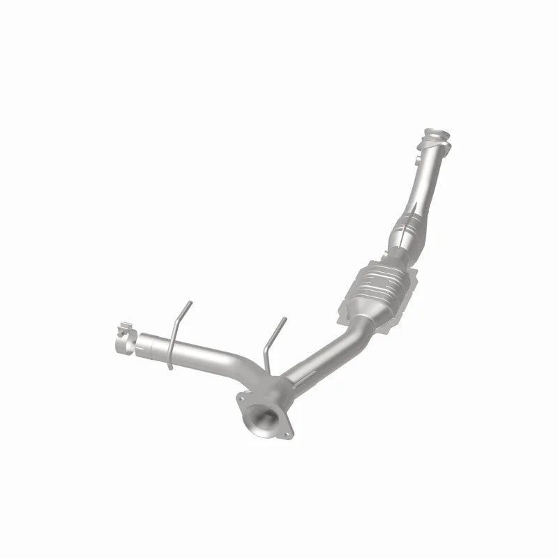 MagnaFlow Conv DF 03-04 Ford Expedition 5.4L V8 Passenger Side - Installation View
